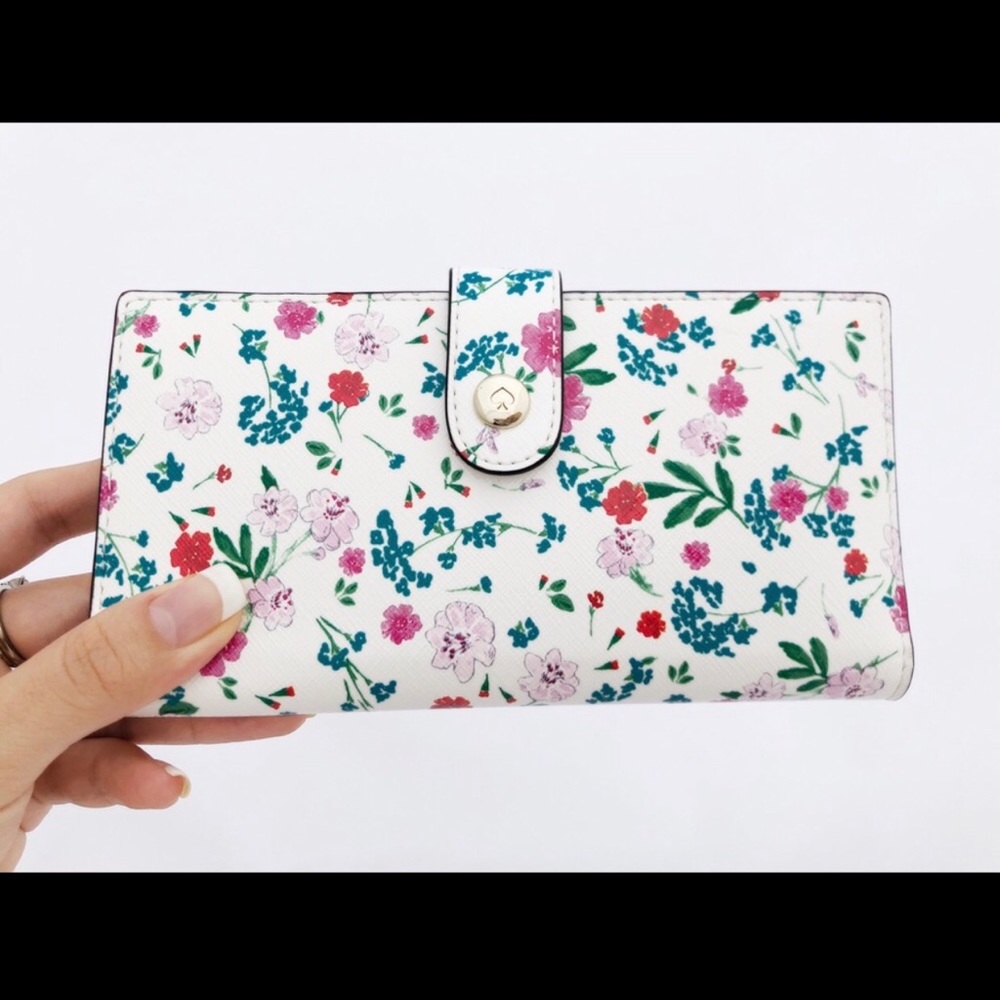 NWOT kate spade ♠️ Stacy Bifold wallet